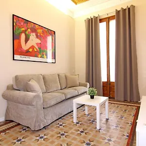 Girona - Modernist Next To Paseo De Gracia Barcelona